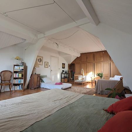 شقة Atelier Chez Marie Carnetin المظهر الخارجي الصورة