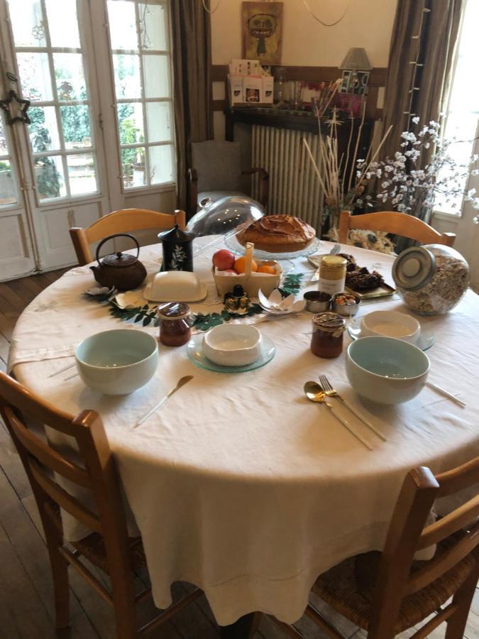 شقة Atelier Chez Marie Carnetin المظهر الخارجي الصورة